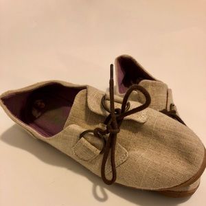 Tan & brown sneakers/loafers